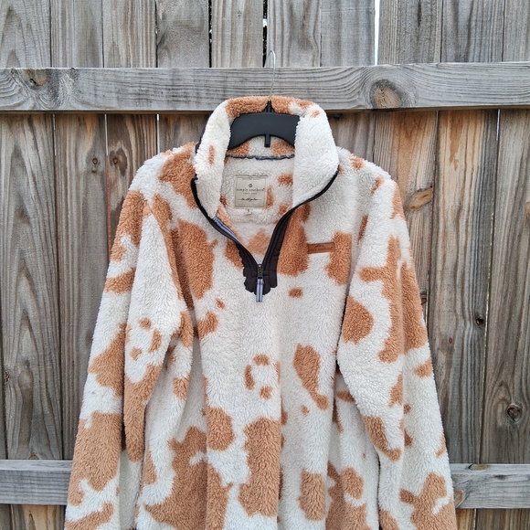Simply Southern Cozy Brown and Cream Sherpa Pullover - Picture 3 of 4